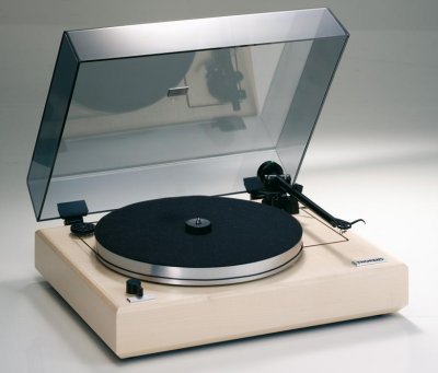 A Thorens.jpg