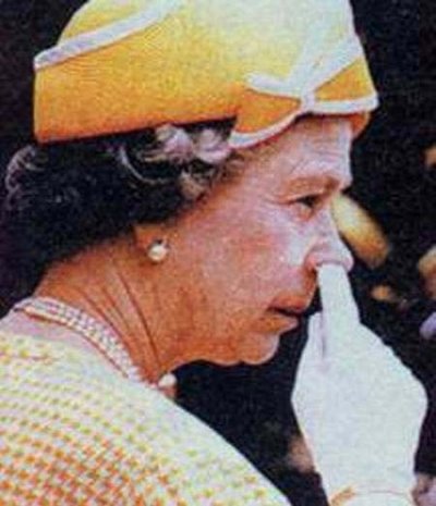 celebrities_picking_their_noses_18.jpg