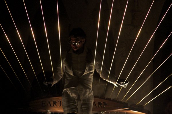 earth-harp.jpg earth-harp.jpg
