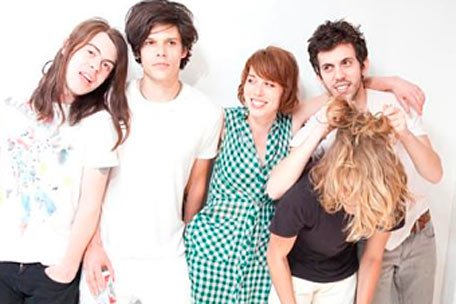 grouplove-456-2-51611.jpg