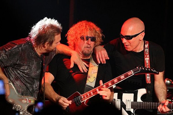 Chickenfoot.jpg