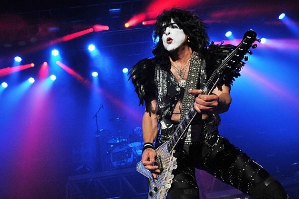 Paul-Stanley-Jim-Dyson.jpg