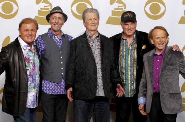 the-beach-boys-reveal-2012-reunion-tour-dates.jpg