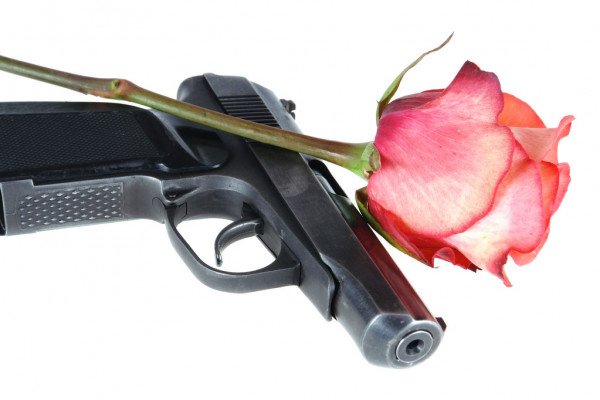 dep_1007223-Gun-and-rose.jpg