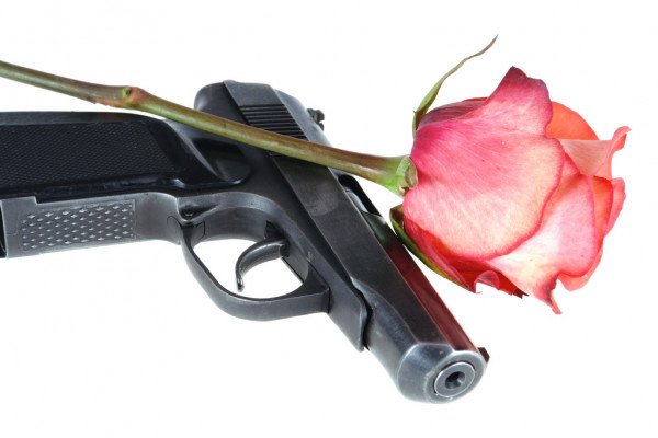 dep_1007223-Gun-and-rose.jpg dep_1007223-Gun-and-rose.jpg