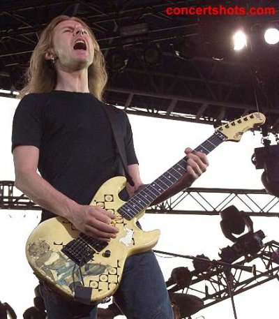 cs-JerryCantrell1-Atlanta6701.jpg