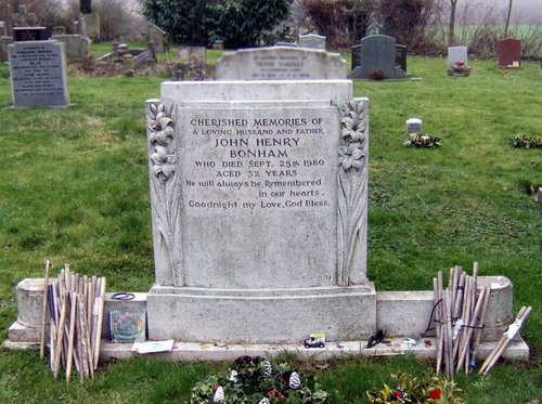 led-zeppelin-grave4.jpg