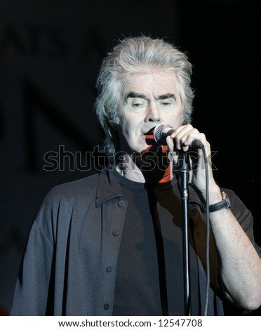 stock-photo-three-dog-night-danny-hutton-12547708.jpg