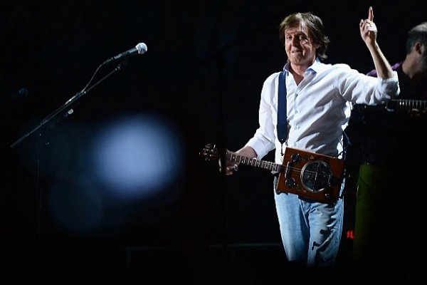 Paul-McCartney-Michael-Loccisano.jpg Paul-McCartney-Michael-Loccisano.jpg