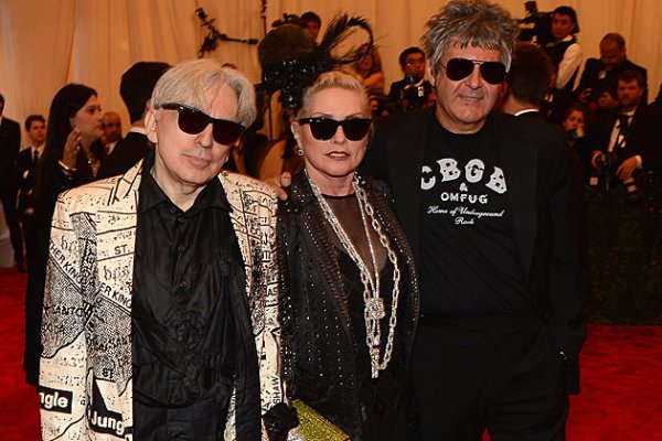 Blondie2.jpg Blondie2.jpg