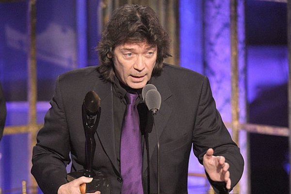 Steve-Hackett-Michael-Loccisano.jpg Steve-Hackett-Michael-Loccisano.jpg
