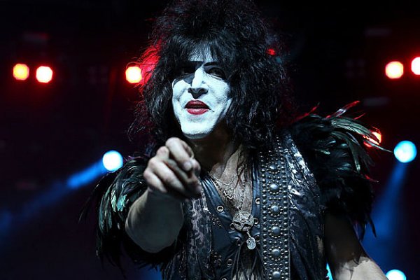 Paul-Stanley-Paul-Kane.jpg Paul-Stanley-Paul-Kane.jpg