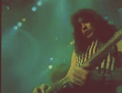 tumblr_m7neppueyx1rwsx42o5_250.gif