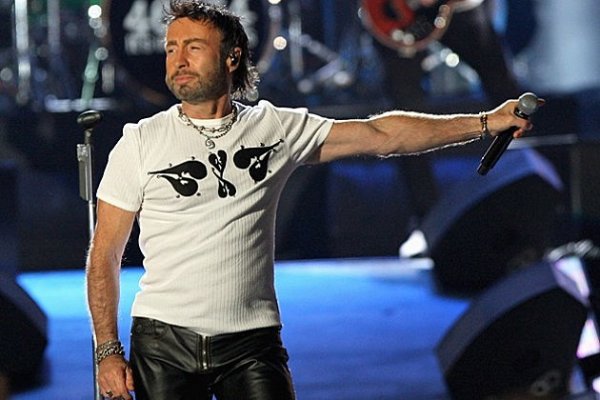 Paul-Rodgers.jpg Paul-Rodgers.jpg
