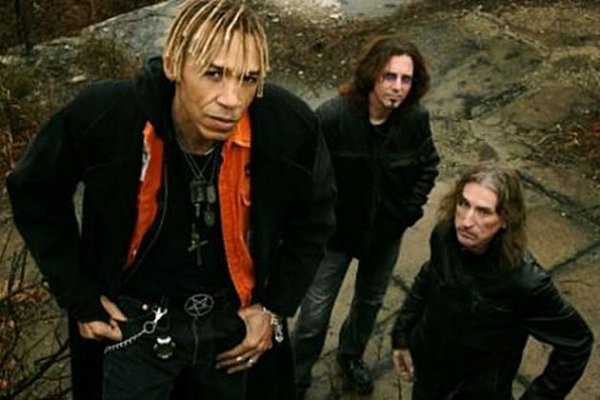 kings-x-century-media.jpg