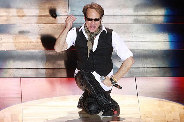 Van-Halen-Mark-Metcalfe.jpg