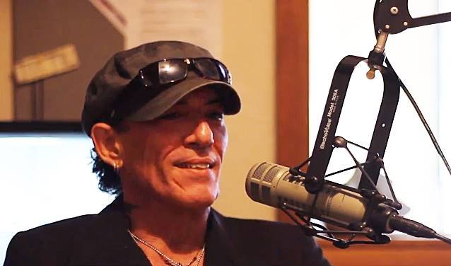 stephenpearcysolo2013_638.jpg