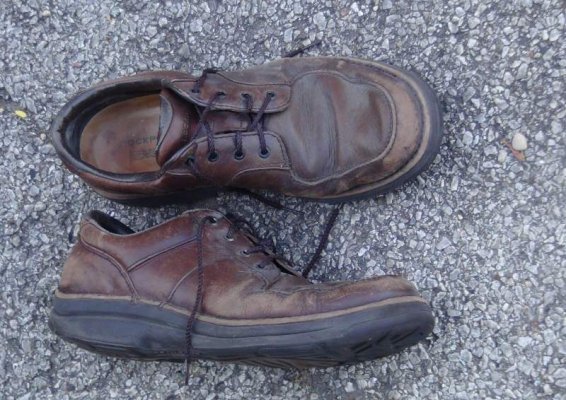 Old%2BBrown%2BShoes.jpg