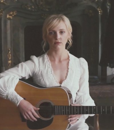 Laura-Marling-when-brave-bird-saved.jpg