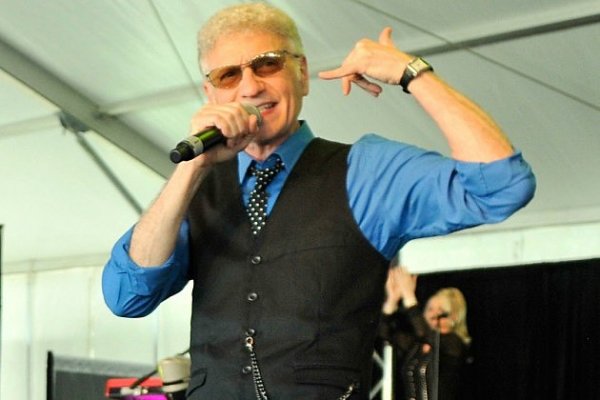 Dennis-DeYoung-630x420.jpg