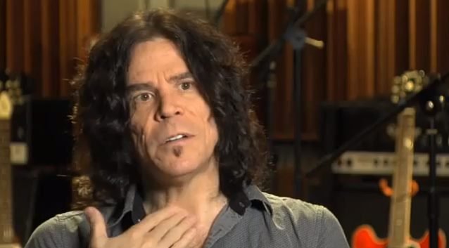 tonyharnellthyroid_638.jpg