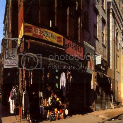 paulsboutique_1406487011_zpsb85uf8wn.jpg