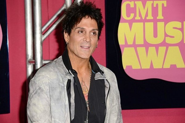 Deen-Castronovo-630x420.jpg