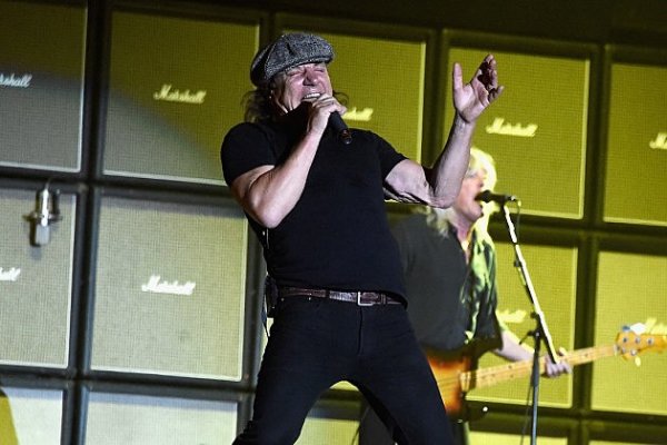 Brian-Johnson-ACDC-630x420.jpg