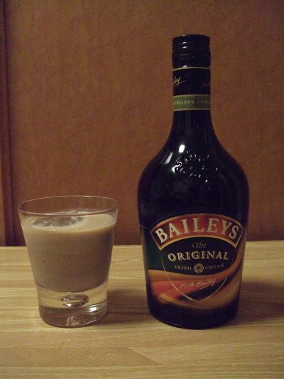 800px-Baileys_with_Baileys_Rock.jpg