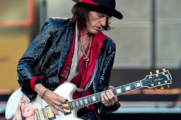 Joe-Perry1.jpg