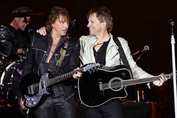 Richie-Sambora-Jon-Bon-Jovi-Photo1.jpg