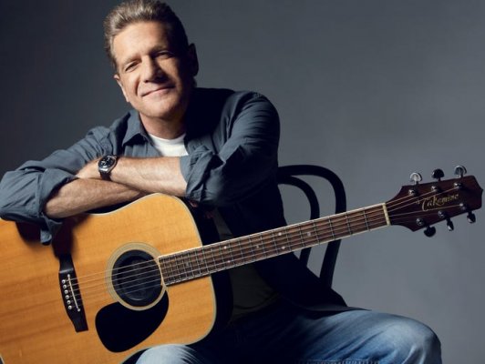 4481100-XXX-GLENNFREY-GLADER-HP2A5017-V01-78965680.jpg