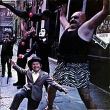 220px-AlbumStrangeDays.jpg