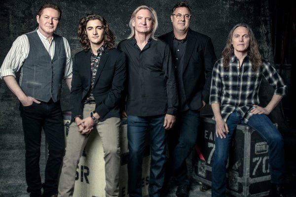 TheEagles2017_MSantos_lo.jpg