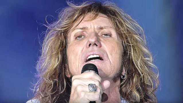 davidcoverdalewhitesnakelivedec2015new_638.jpg