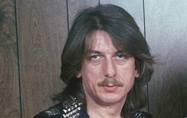 davehollandjudaspriestsolopromochipster_638.jpg