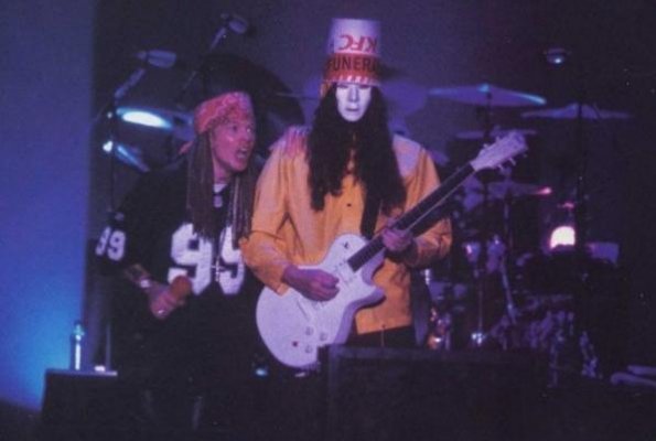 gnr.jpg