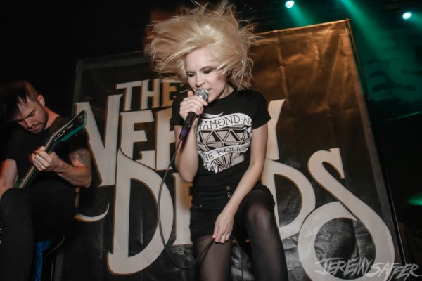 thenearlydeadstjpunkrocksaffer.jpg