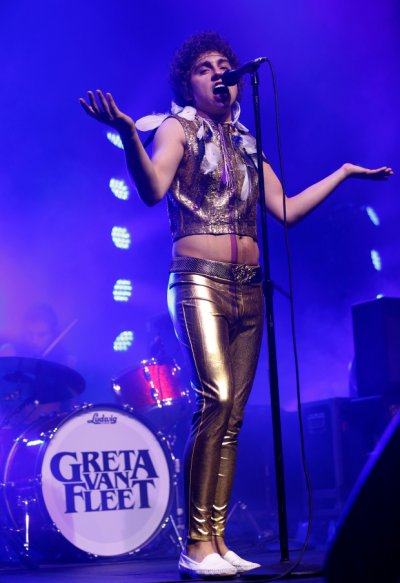 SJM-L-GRETA-0919-9.jpg