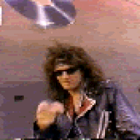 giphy.gif