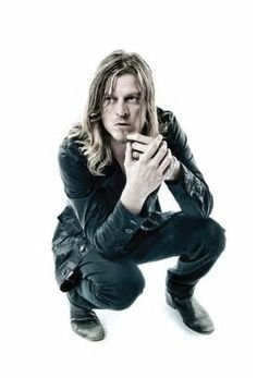 5ee5f6a3af71be5c5b2e85d4c--wes-scantlin-rock-bands.jpg