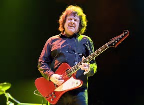 th (74).jpg