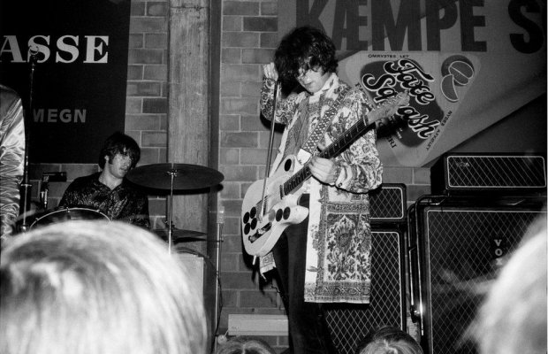 _107516060_yardbirds_6566_50x70.jpg