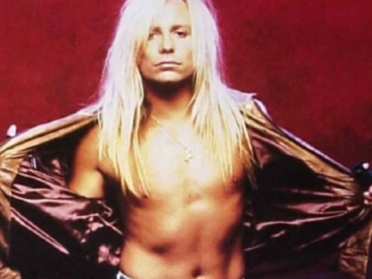 Vince-Neil.jpg