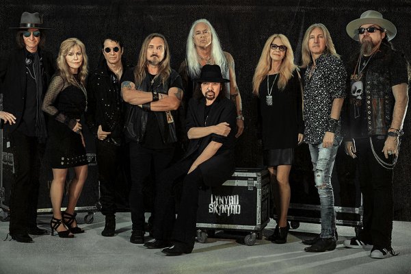 Lynyrd-Skynyrd-doltyn-snedden.jpg