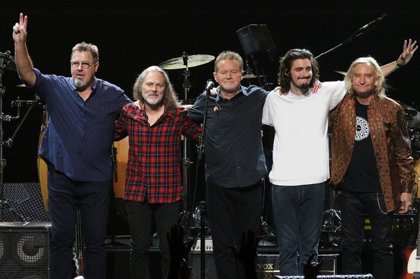 Eagles-Ron-Koch.jpg