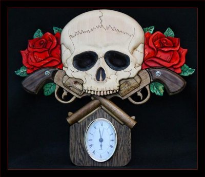 Guns & Roses Intarsia (Small).jpg