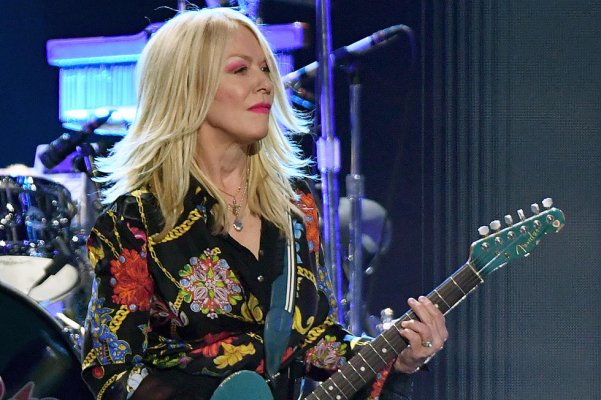 Nancy-Wilson.jpg