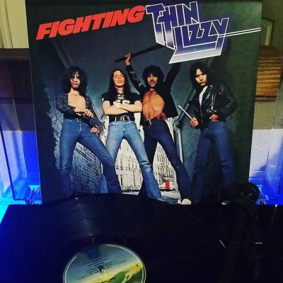 fightin thin lizzy.jpg