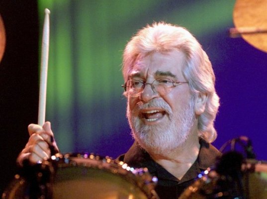 graeme edge.jpg graeme edge.jpg